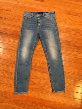 Lucky Brand Medium Wash Skinny Jeans with Raw Hem